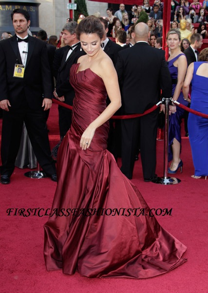 Penelope Cruz S Academy Awards Dress Designer First Class Fashionista