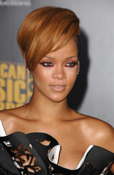 rihanna hairstyle photos