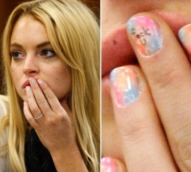 Lindsay Lohan bad word in Nail Polish