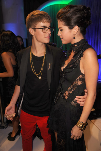 Selena Gomez and Justin Beiber 